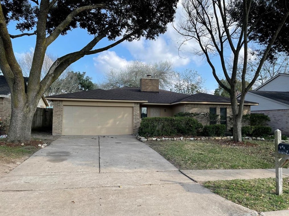 16719 Cobble Ridge Dr, Sugar Land, TX 77498