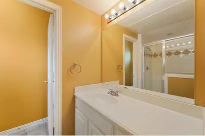 6107 S Arrowana Lane, Houston, TX 77036 - Photo 8