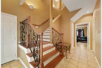 6107 S Arrowana Lane, Houston, TX 77036 - Photo 6