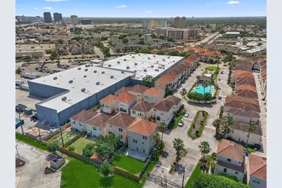 6107 S Arrowana Lane, Houston, TX 77036 - Photo 4