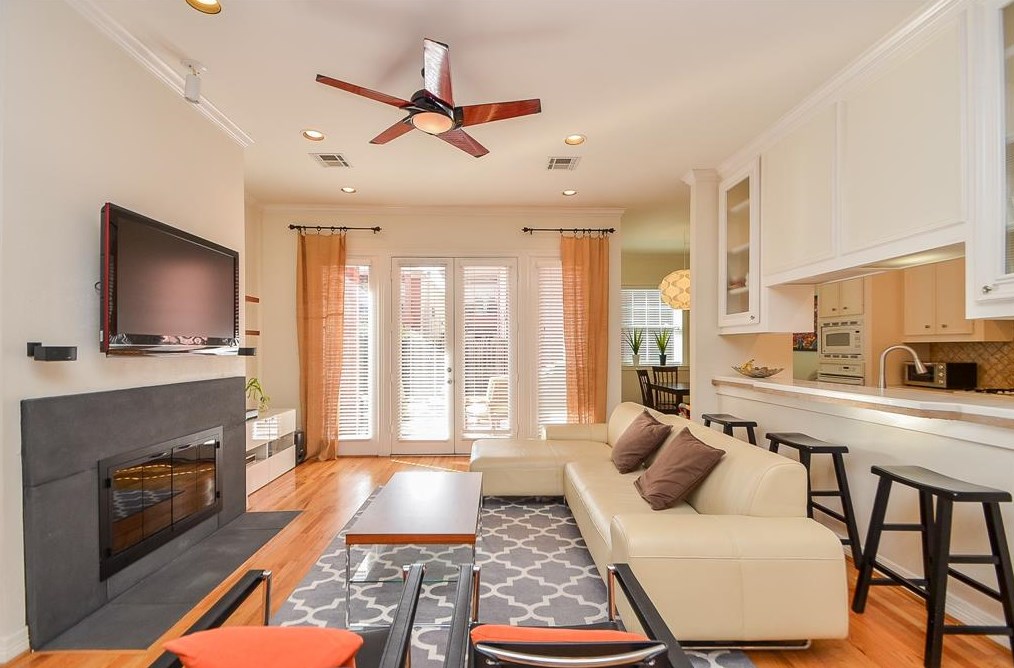 5023 Rose St, Houston, TX 77007