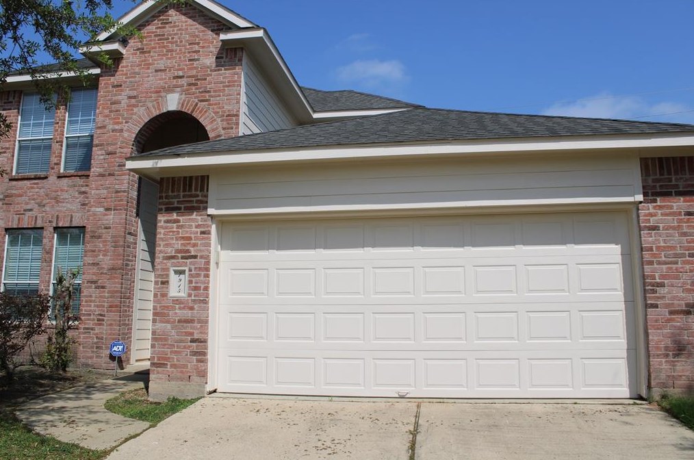 7915 Summerdale Dr, Richmond, TX 77469
