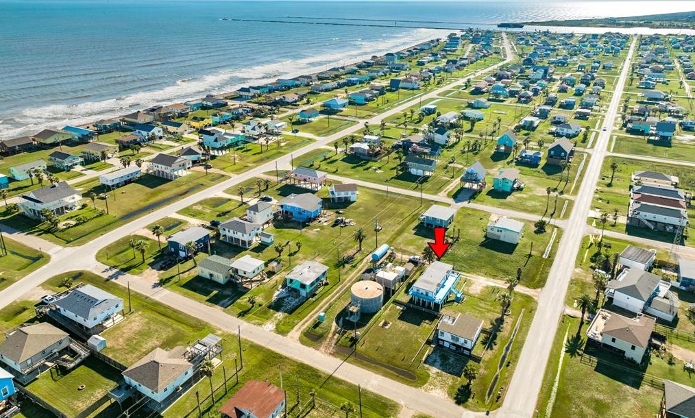 309 Ft Velasco, Jones Creek TX  77541-7204 exterior