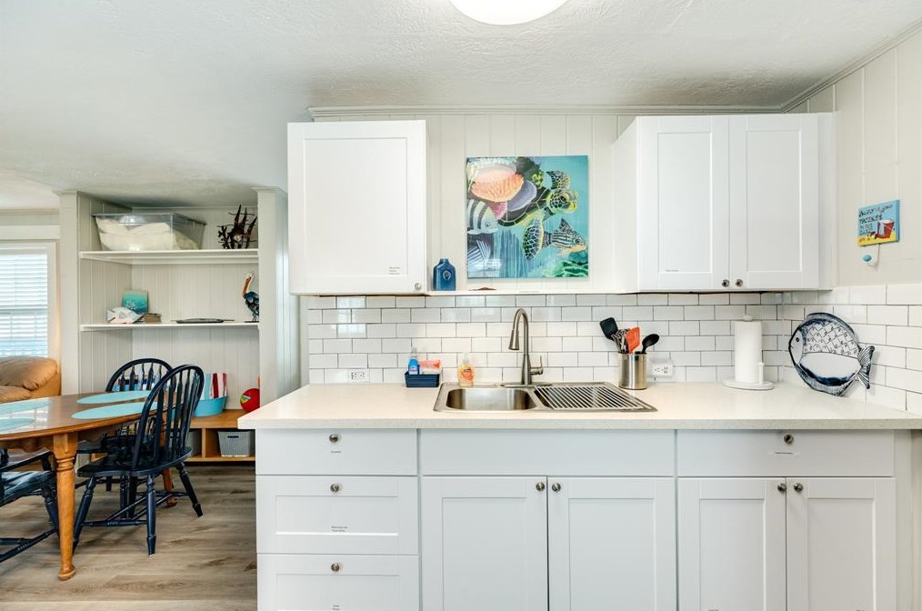 309 Ft Velasco, Jones Creek TX  77541-7204 exterior