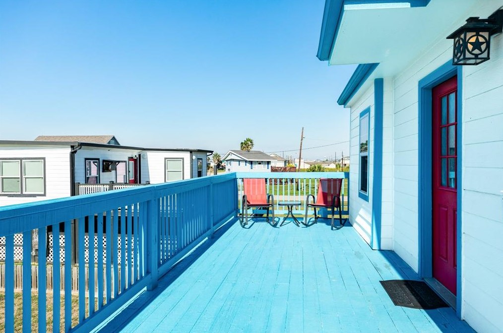 309 Ft Velasco, Jones Creek TX  77541-7204 exterior