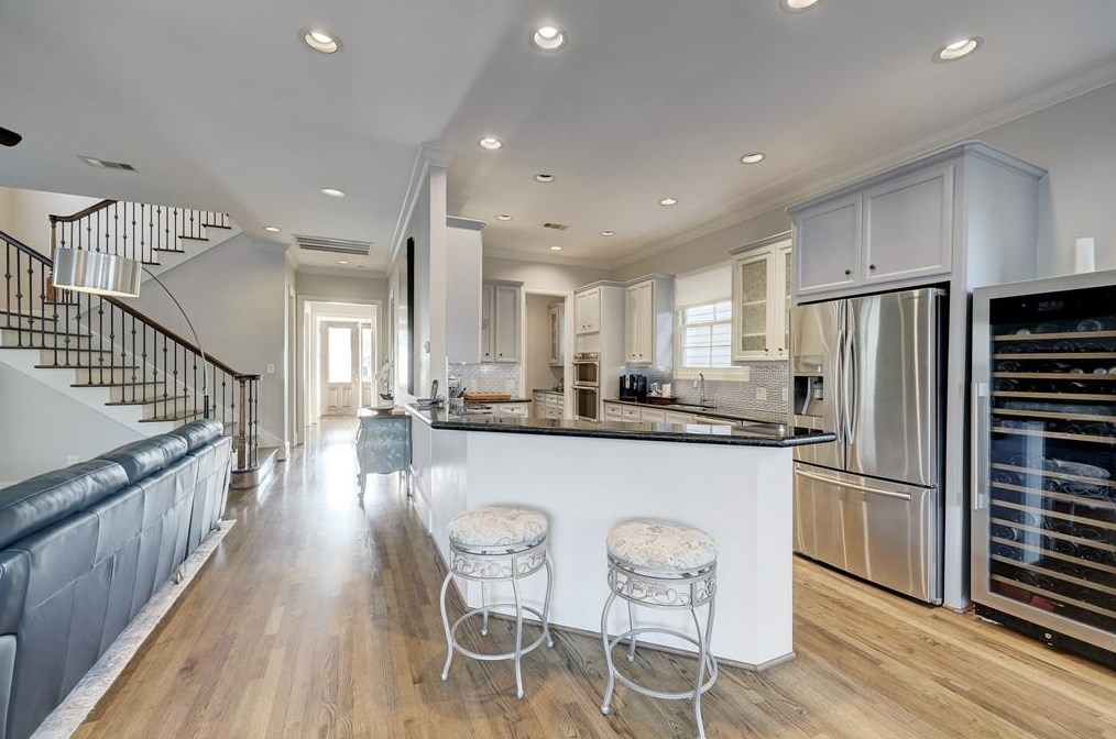 1536 Waverly, Houston TX  77008-4149 exterior