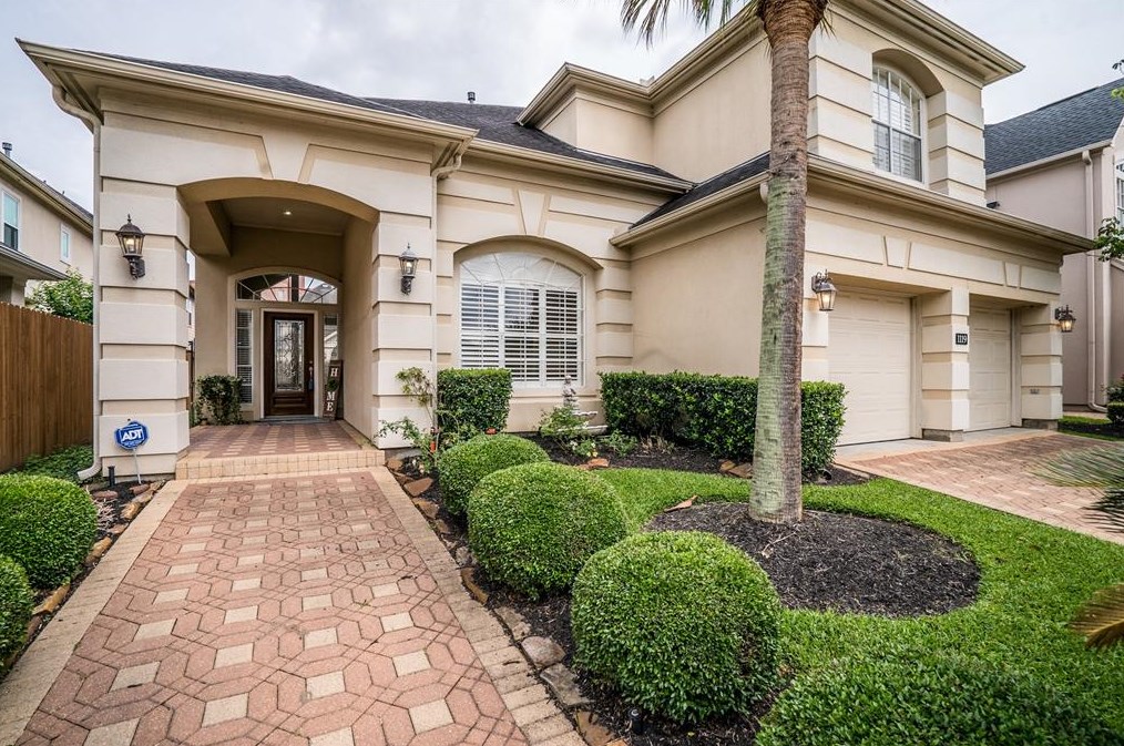 1119 Gardencrest Ln, Houston, TX 77077