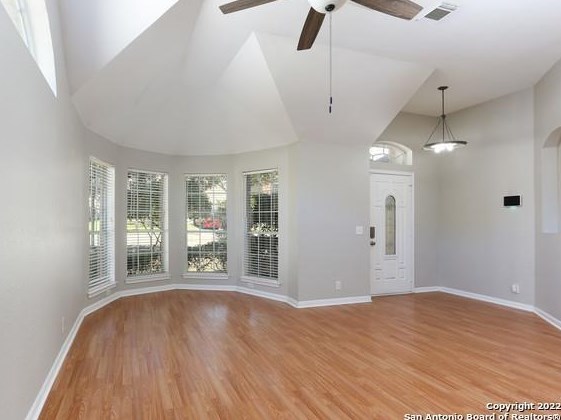 10602 Solera Ln, Houston, TX 77040