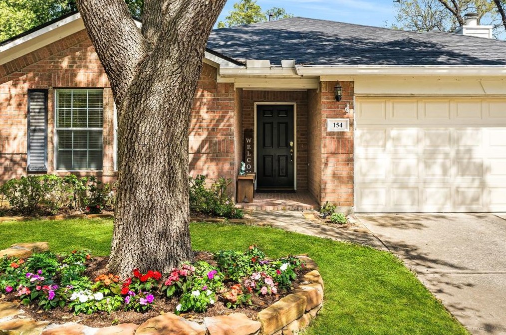 154 Ramwind Ct, Conroe, TX 77385-3653