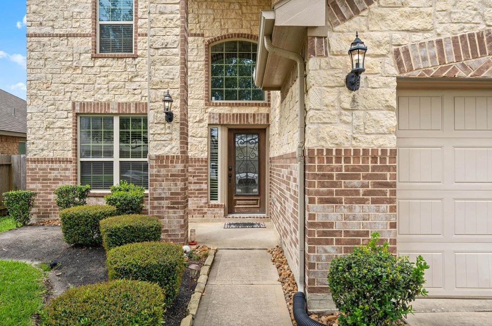 16711 Cactus Blossom Trail, Cypress, TX 77433