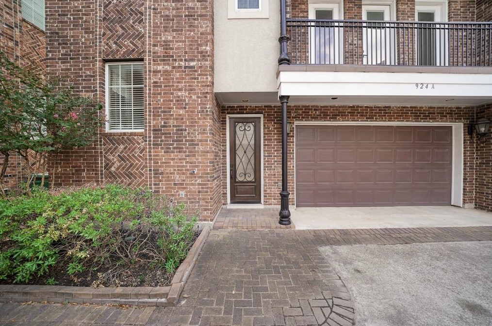 924 W 20th St #a, Houston, TX 77008