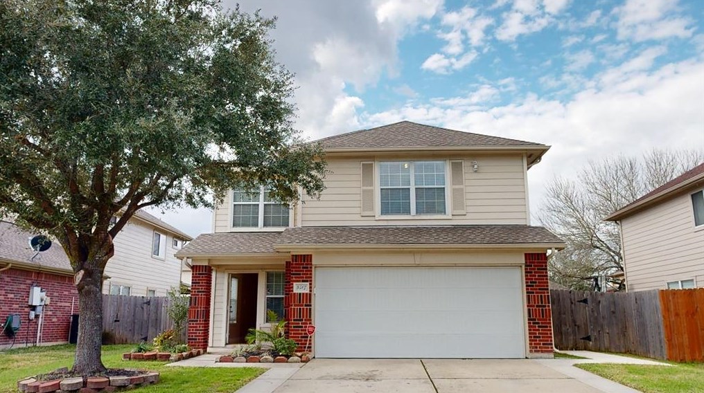 9507 Deep Valley Dr, Houston TX  77044-1537 exterior