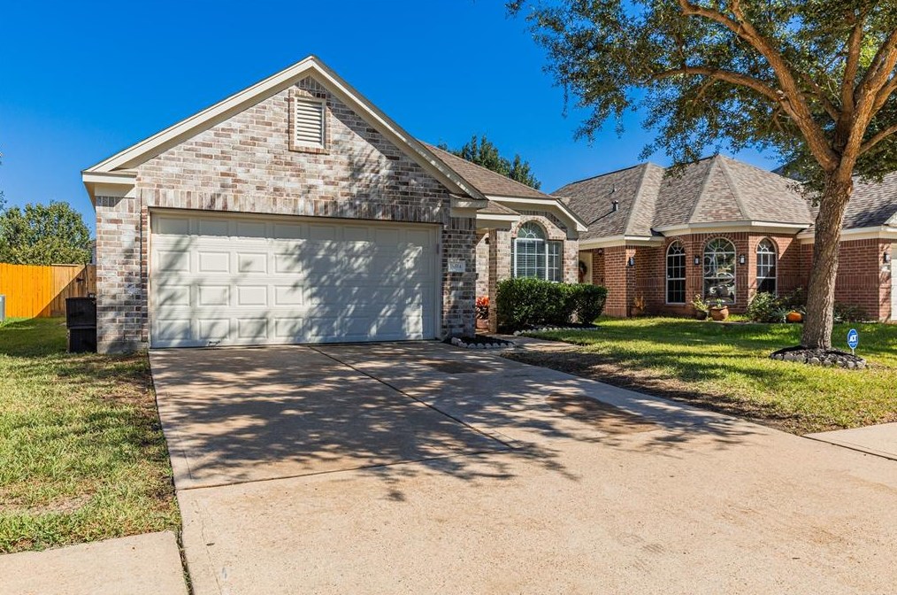 18514 Grove Brook Ln, Cypress, TX 77429-4271