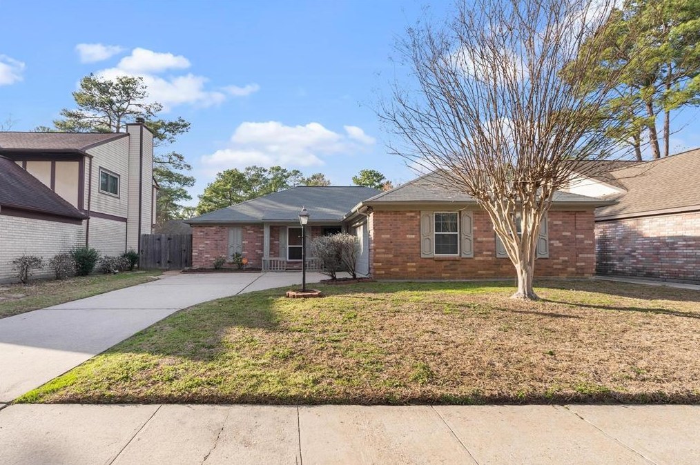9302 Palm Shores Dr, Spring, TX 77379