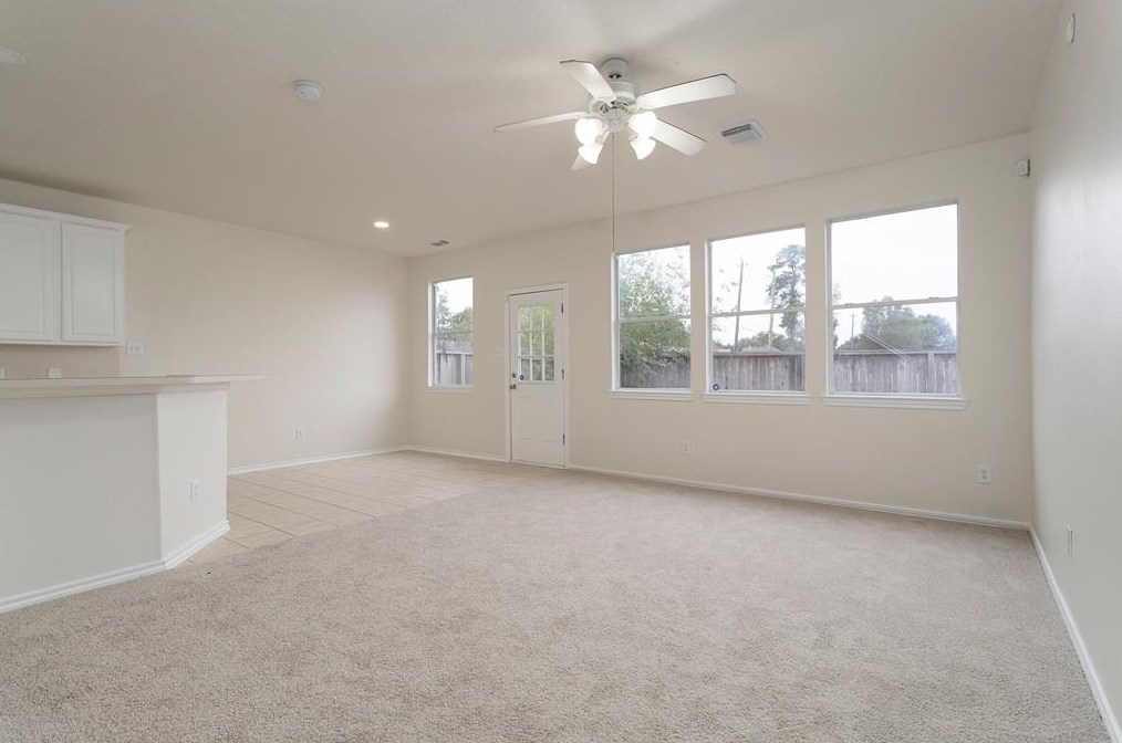 8707 Thistlemoor Ln, Houston, TX 77044