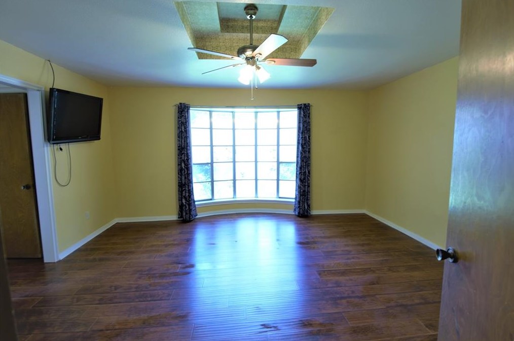 16323 Autumn Wind Dr, Houston TX  exterior
