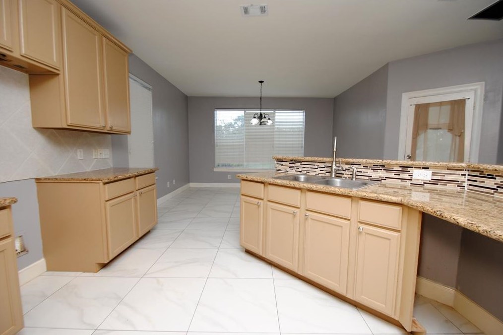 4610 Plum Frst Rd, Houston TX  77084-3785 exterior