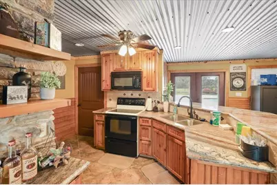 2120 Fm 1406 Road, Winnie, TX 77665 - Photo 40