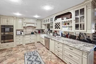 2120 Fm 1406 Rd, Winnie, TX 77665 - Photo 16