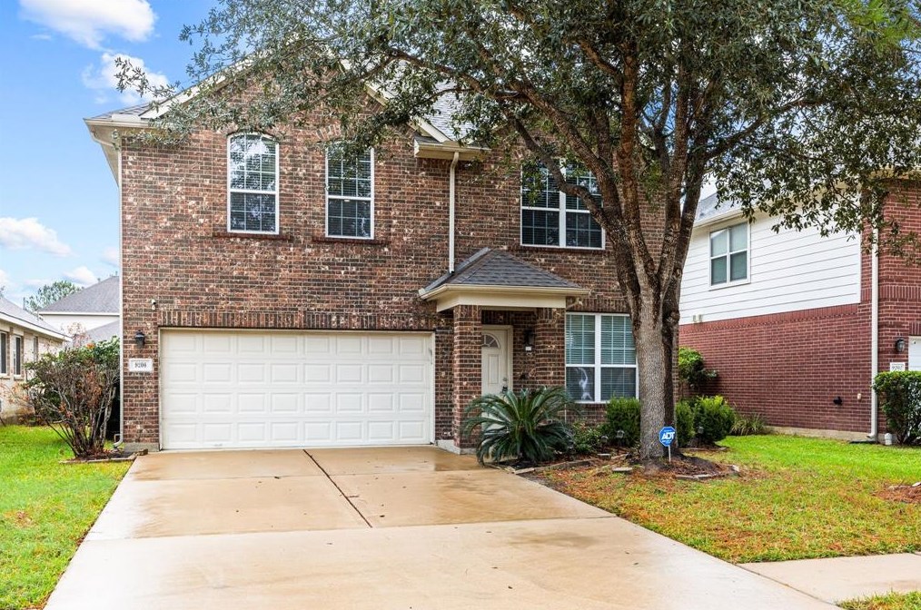 9206 Kransbury Ln, Houston, TX 77095