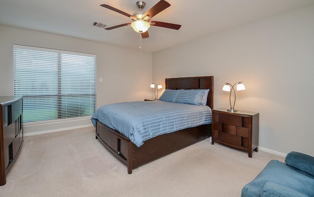 12107 Olympia Dr, Houston TX  77042-2817 exterior