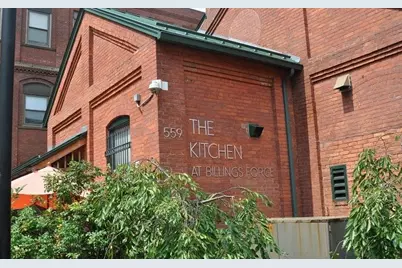 140 Russ St, Hartford, CT 06106 - Photo 6