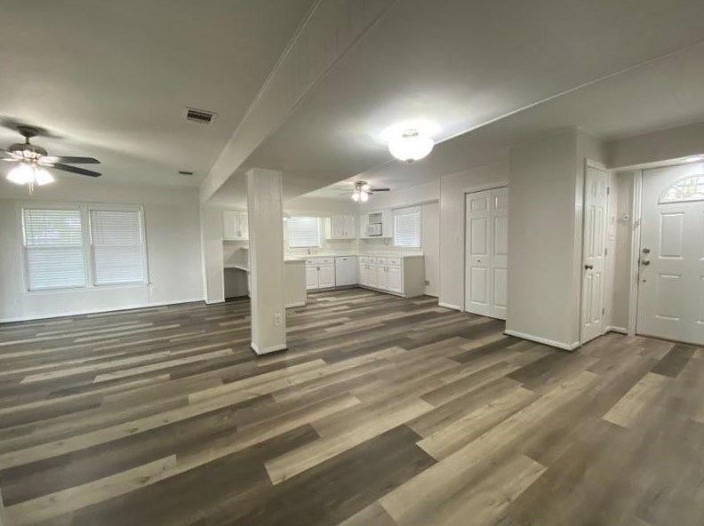 307 Veselka Rd, Jones Creek, TX 77541