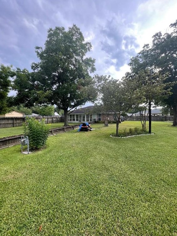 8610 Havner Ct, Houston TX  77039 exterior