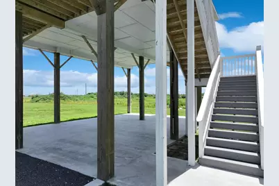 1021 Sunset Circle W, Crystal Beach, TX 77650 - Photo 14