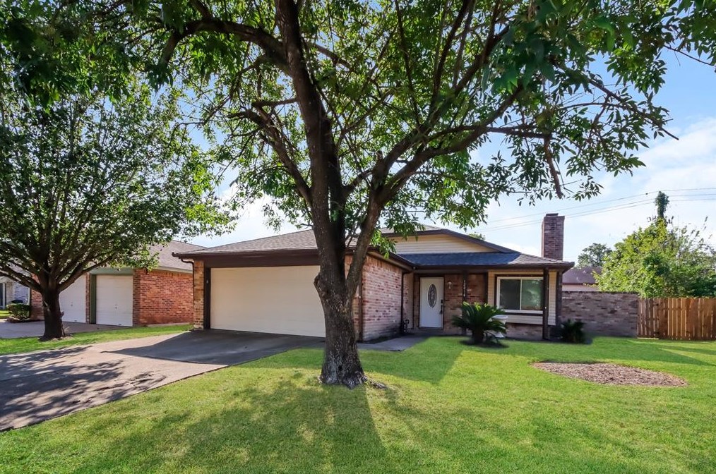 12814 Stillington Dr, Houston, TX 77015