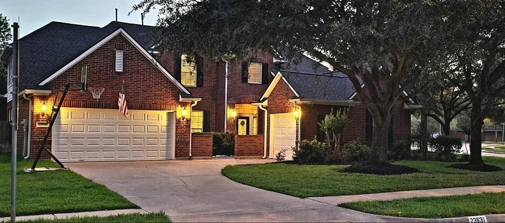 23631 Finbury Ln, Katy, TX 77494-4520