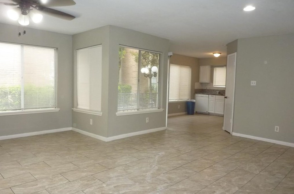 12100 Overbrook Ln # 13b, Houston, TX