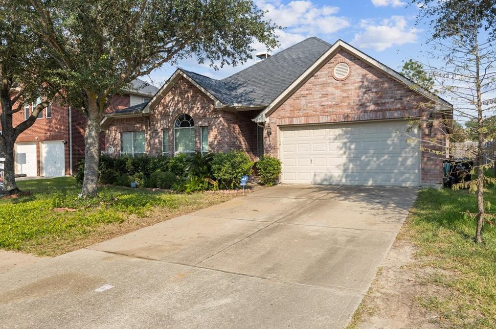 3926 Meadow Lilly Ln, Katy, TX 77449-7645