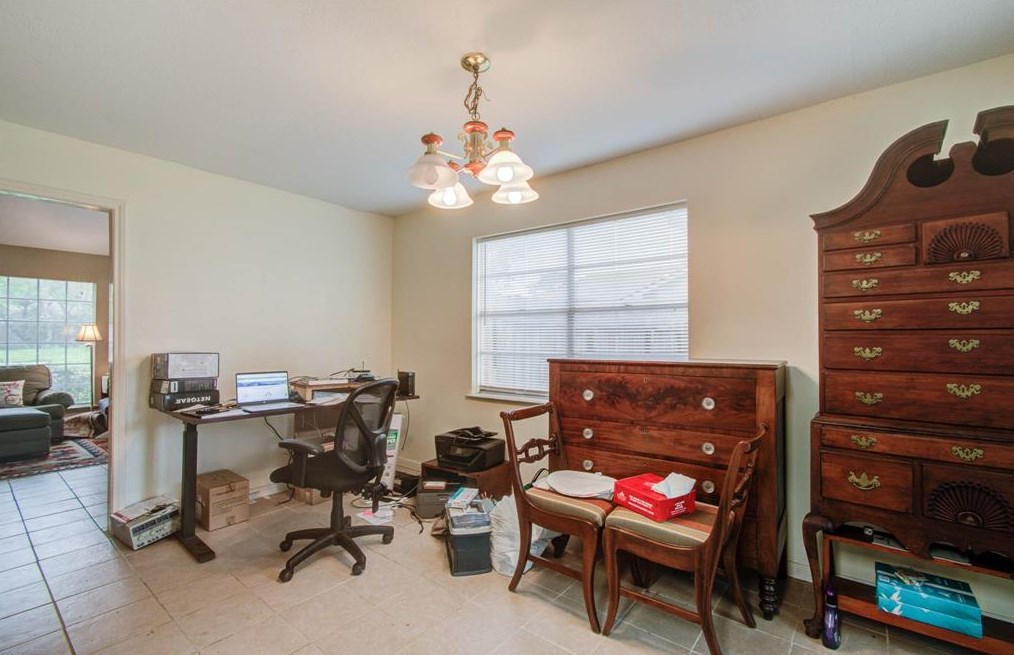 15910 Timber Vly Dr, Houston TX 77070-1969 exterior