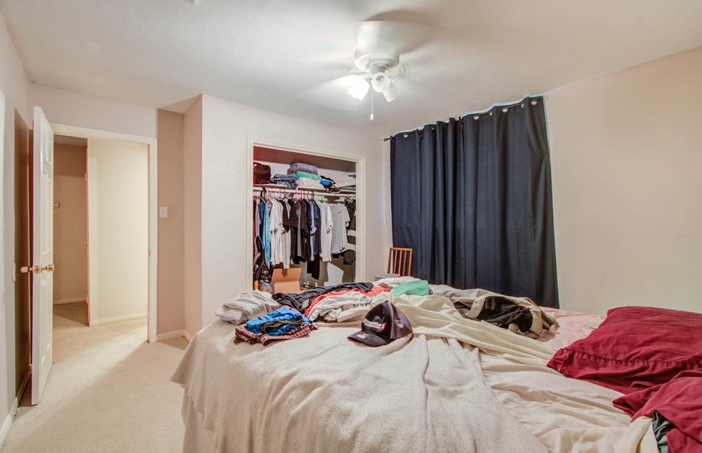 15910 Timber Vly Dr, Houston TX 77070-1969 exterior