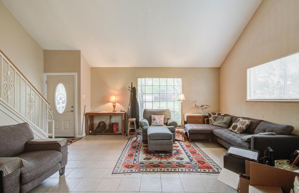 15910 Timber Vly Dr, Houston TX 77070-1969 exterior