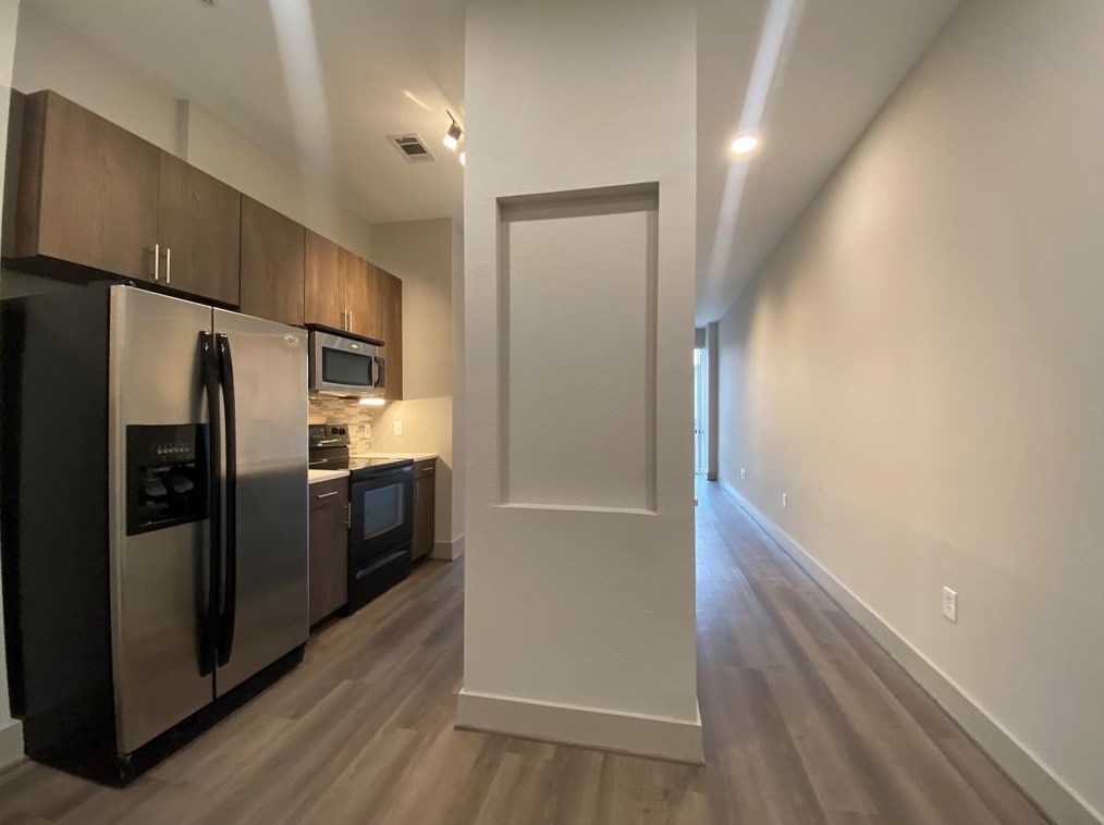 3616 Richmond Ave Apt 1513, Houston, TX 77046