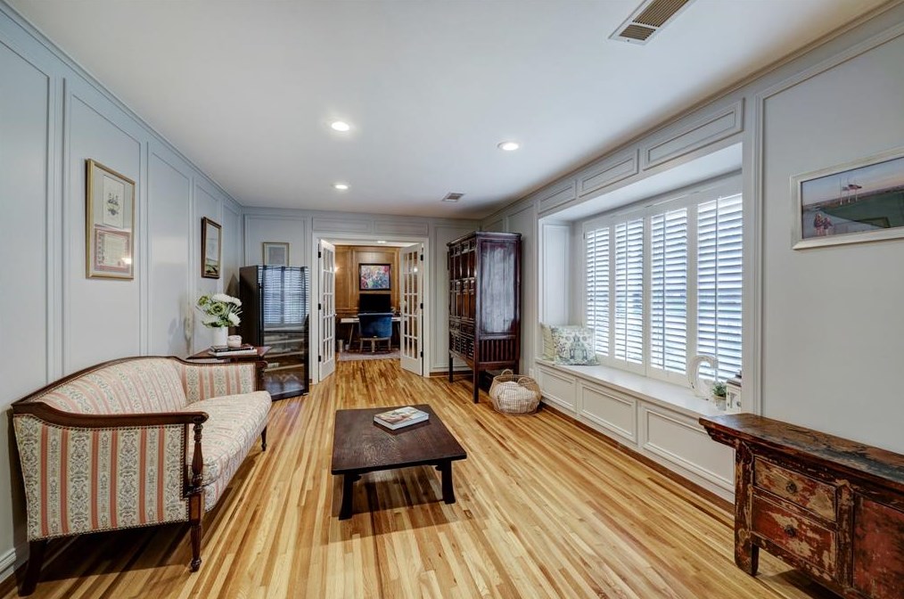 12227 Mossycup Dr, Houston, TX 77024-4223