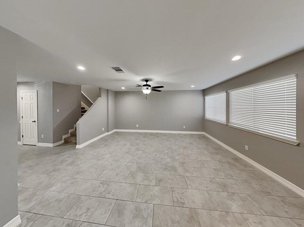 435 Laurel Timbers Dr, Humble, TX 77339