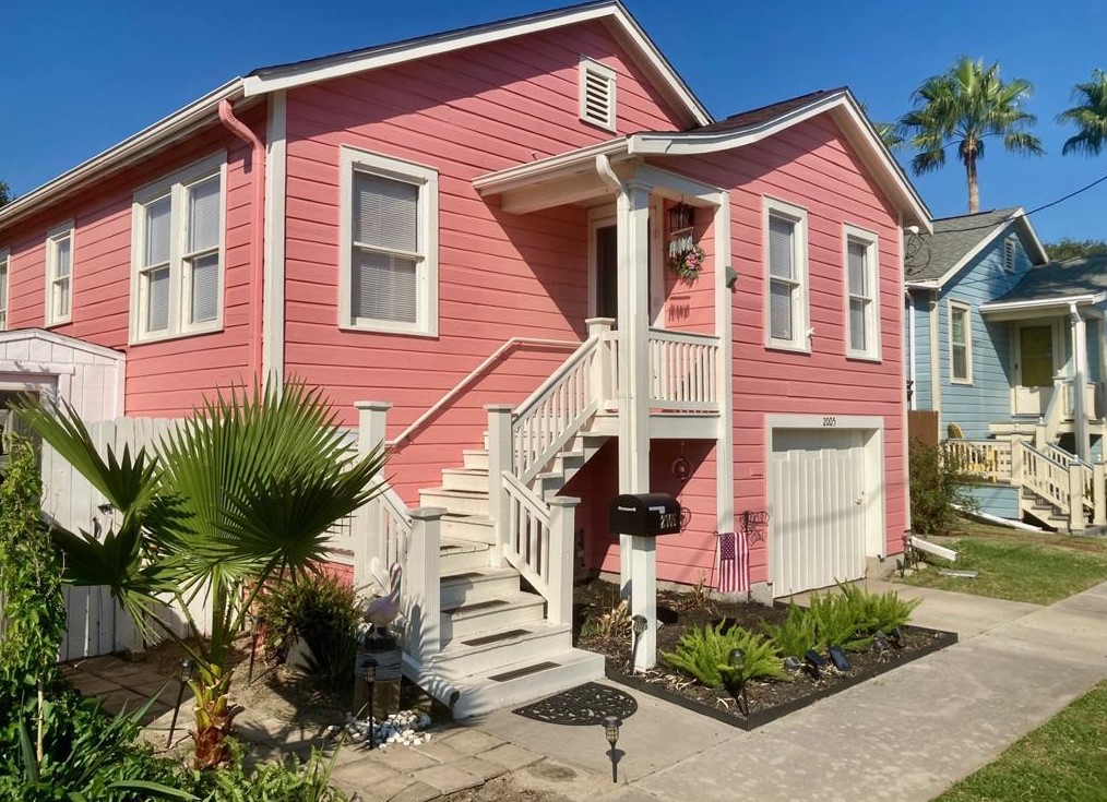 2005 33rd, Galveston, TX 77550