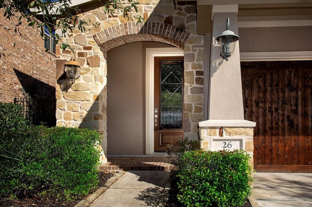 26 Herons Flight Pl, Spring TX  77389-2878 exterior