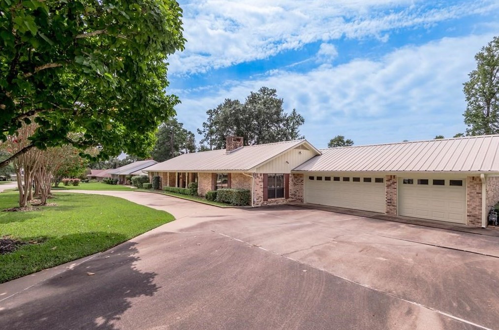 3903 Buckingham Dr, Nacogdoches, TX 75965