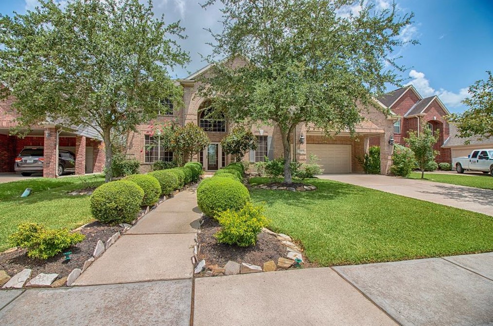 2218 Longspur Ln, League City, TX 77573