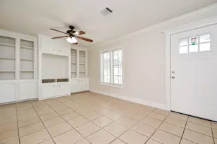 44 Farrell St, Houston, TX 77022 - Photo 6