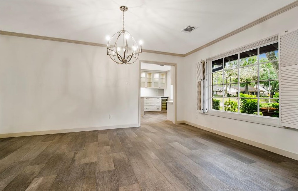 427 Ashford Forest Dr, Houston TX  77079-6546 exterior