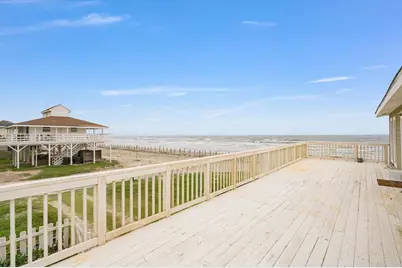 12802 Bermuda Beach Drive, Galveston, TX 77554 - Photo 2