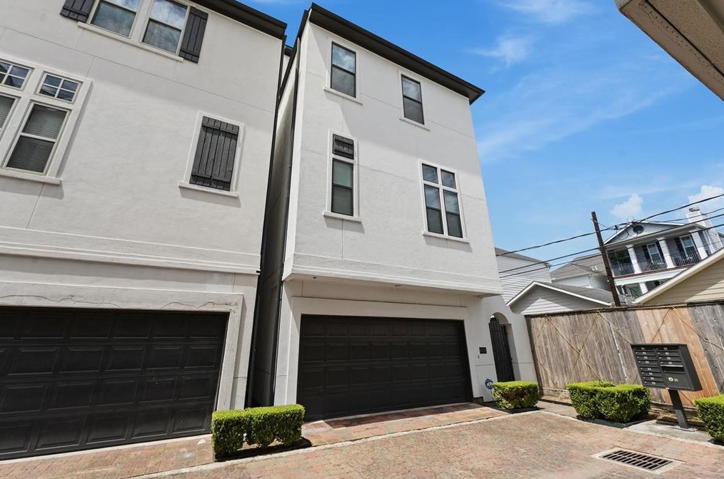 411 W 17th St Unit D, Houston, TX