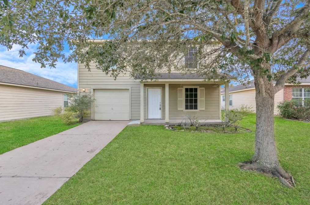 3919 Middlecrest Ln, Richmond, TX 77469