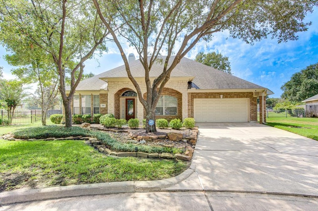 5810 Sequoia Trace Ct, Spring TX  77379-2594 exterior