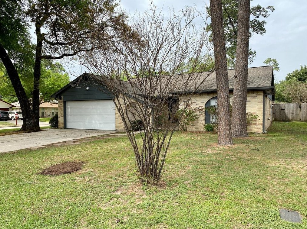 10014 Landry Blvd, Houston, TX 77070